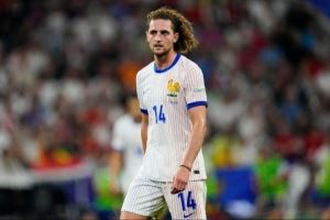 记者：拉比奥特今日将首次参加米兰训练，周日可出战博洛尼亚